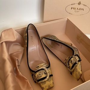 prada snakeskin leather pumps heels 37 EU 7 US